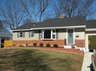 223 Southerland Dr, New Castle, DE 19720
