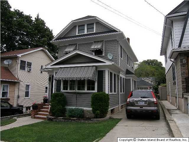 1st image of 551 Metropolitan Ave