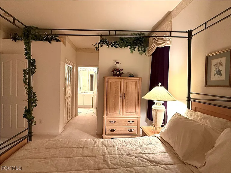 11081 Lakeland Cir — Photo 10