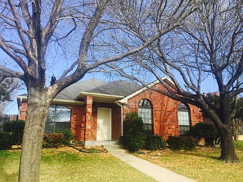 1st image of 4813 Scots Briar Ln