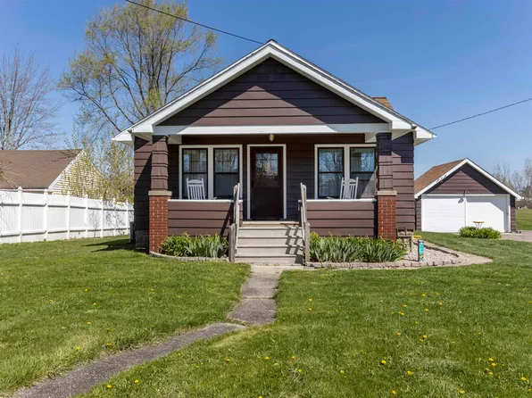 2817 E Ashby Rd, Midland, MI 48640