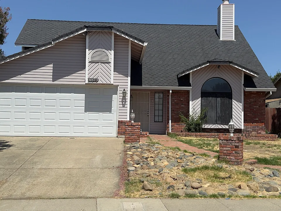 4873 Tomasini Way