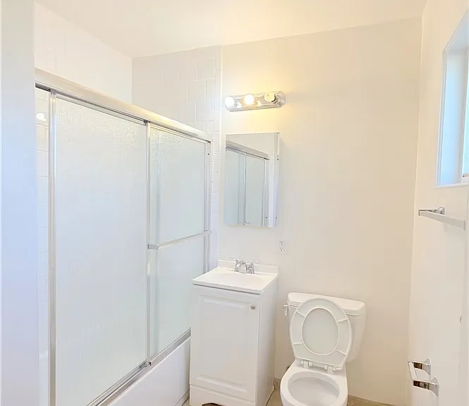 2334 E Santa Fe Ave #4 — Photo 24