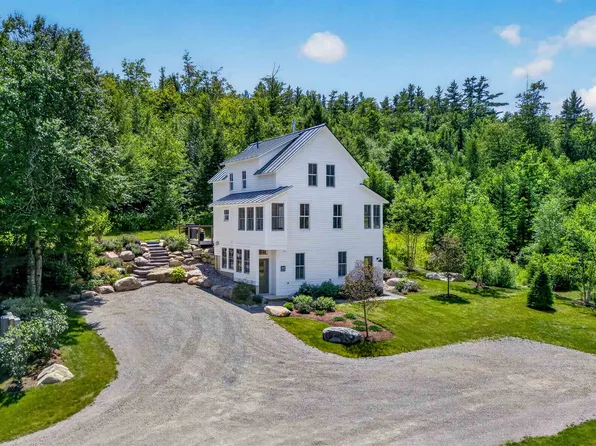 564 Goodaleville Road, Jamaica, VT 05343