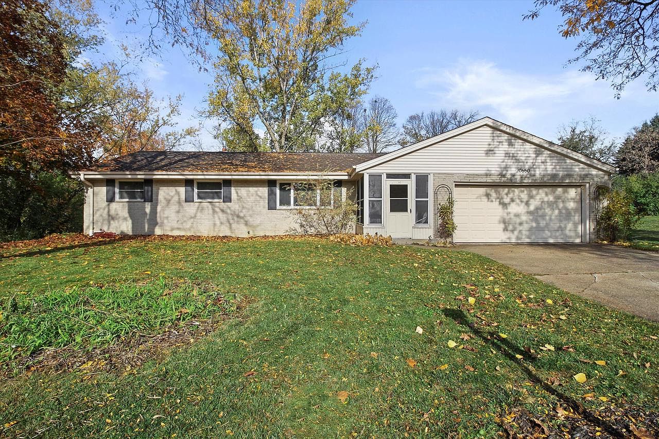 20650 Van Winkle COURT, Waukesha, WI 53186 Zillow