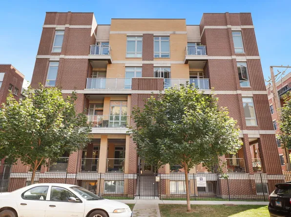 2817 N Oakley Ave #3E, Chicago, IL 60618