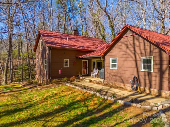 1832 University Heights Rd, Cullowhee, NC 28723