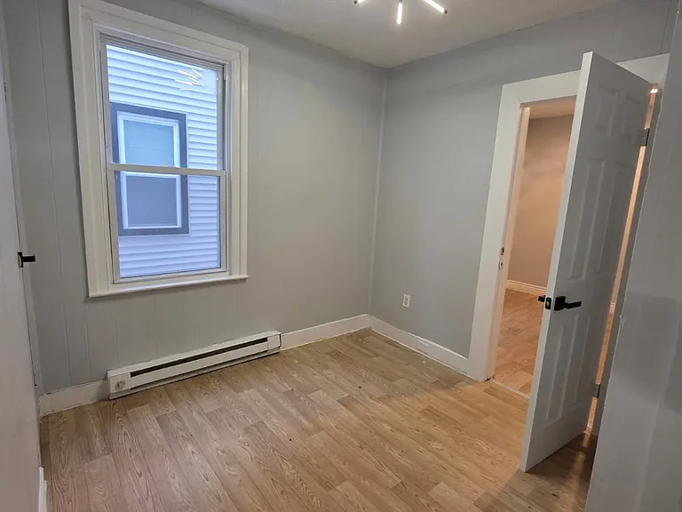 369 Shelton Ave #1A — Photo 4