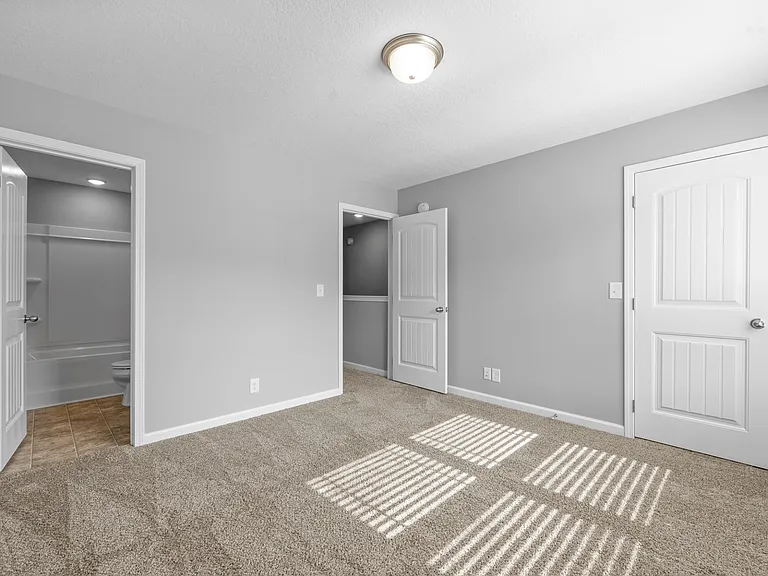 213 Woodland Valley Ln — Photo 27