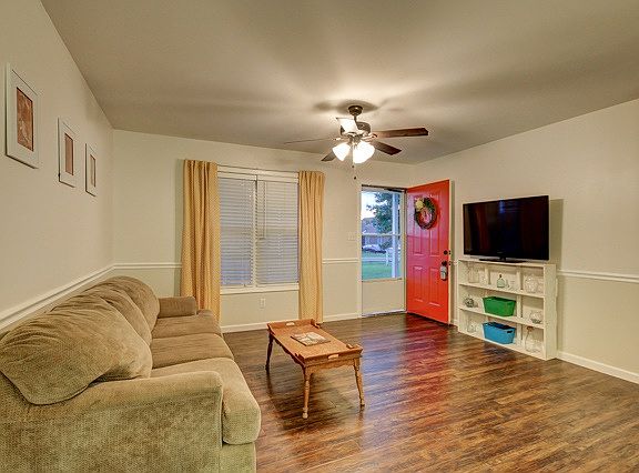 5th image of 669 Merritt Lewis Ln