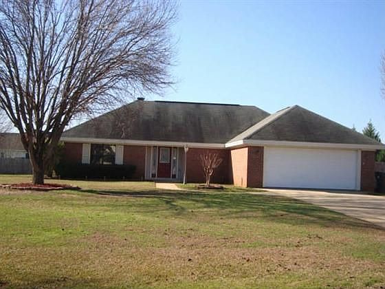 1st image of 107 Katrina Ct