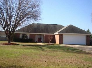 107 Katrina Ct, Warner Robins, GA 31088
