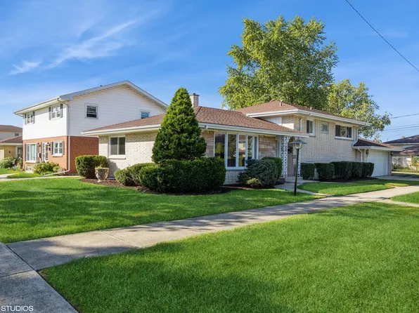 2900 Kensington Ave, Westchester, IL 60154