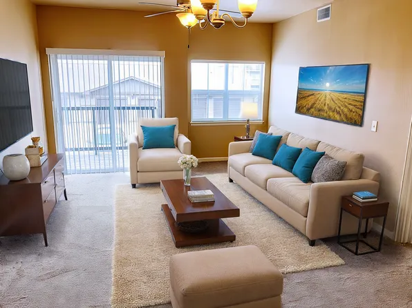 Lodgepole Creek Apartments