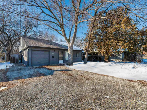 2619 S Hillside St, Wichita, KS 67216