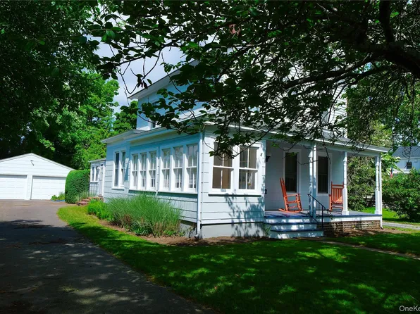 311 5th Street, Greenport, NY 11944