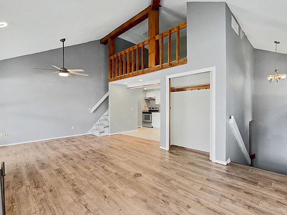 5th image of 2421 S Yellowstone St APT 302