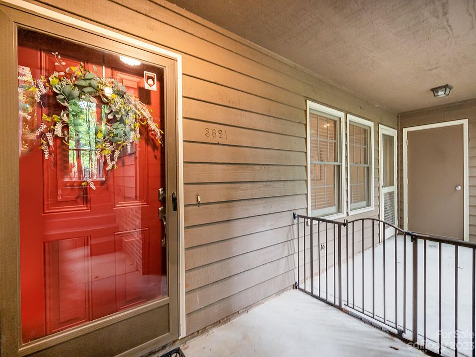 1st image of 3621 Colony Crossing Dr