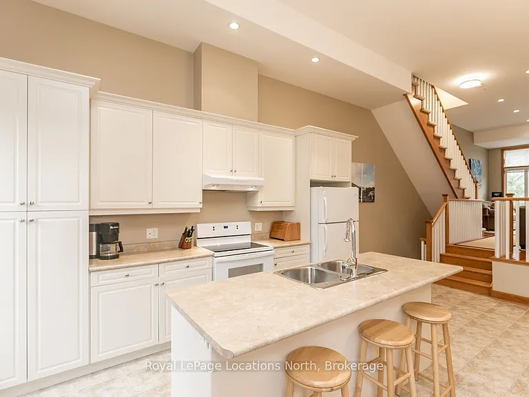 104 Farm Gate Rd #6 — Photo 5