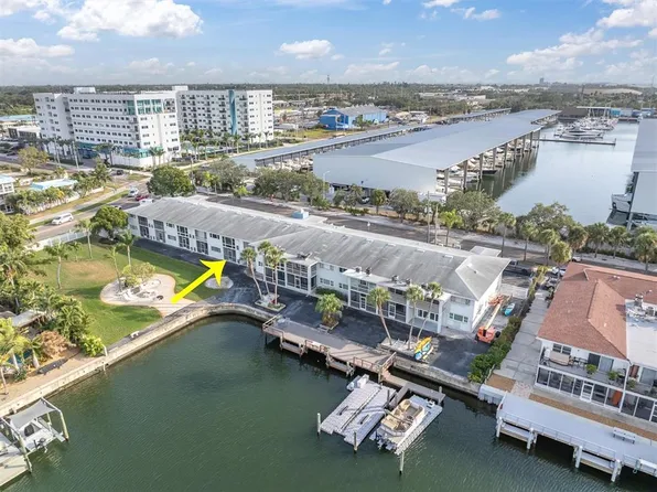 3717 46th Ave S APT 6, Saint Petersburg, FL 33711