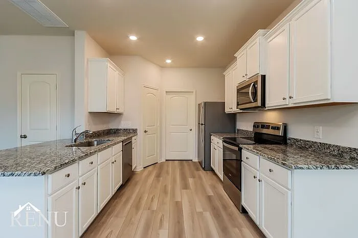 25377 Cypress Bend Dr — Photo 5