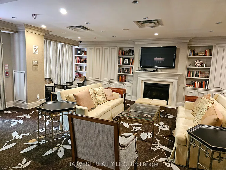 23 Rean Dr #203 — Photo 29