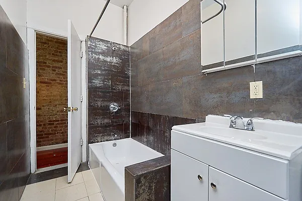 Rented by Living New York | media 31