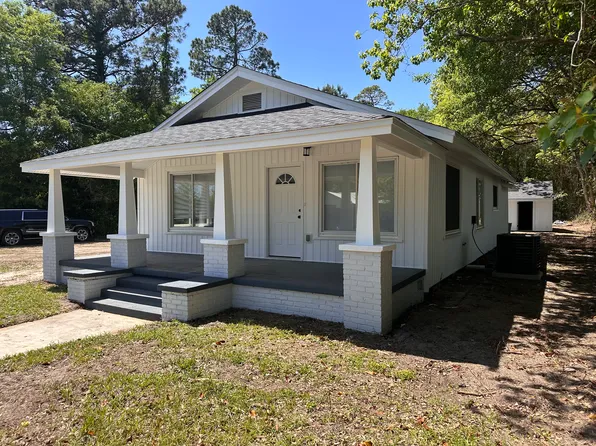 5383 Alabama St, Milton, FL 32570