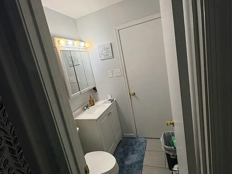 4713 Craddock Ave — Photo 6