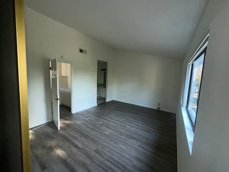 main bedroom continued