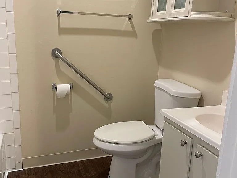 3116 Court Street — Photo 6