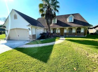 5450 Emerald Dr, Beaumont, TX 77705