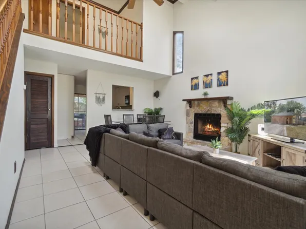 1454 Holly Oaks Lake Rd W, Jacksonville, FL 32225