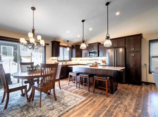 104 Bluestone Dr, Dundas, MN 55019