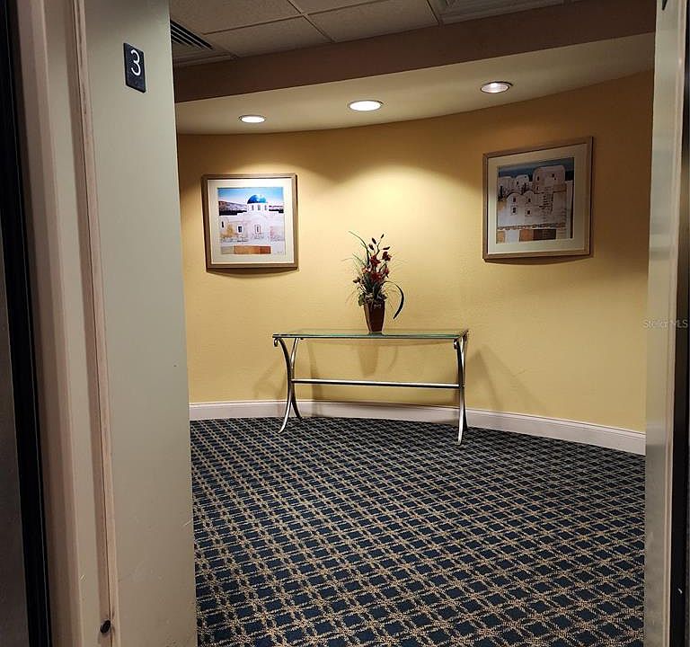 Emerson Plaza One Condominiums 375 Emerson Plz Altamonte Springs, FL