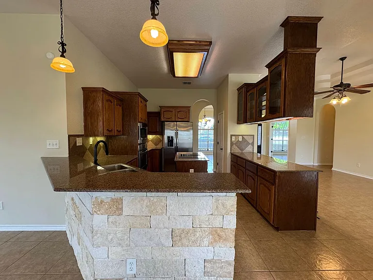 5702 Graphite Dr — Photo 11