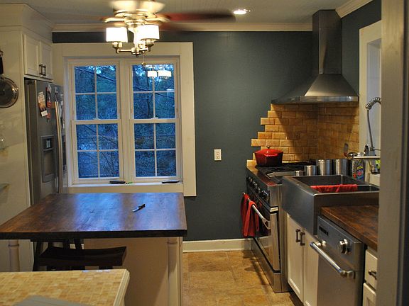 Travertine Floors, Oak/Marble Counters