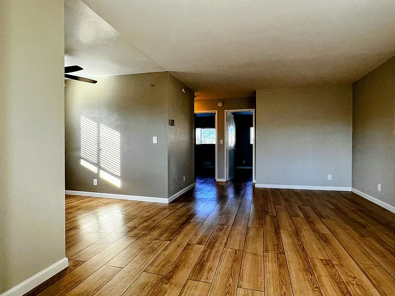 620 Gamma Ct #4 — Photo 8
