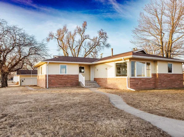 203 Columbus Ave, Monroe, NE 68647