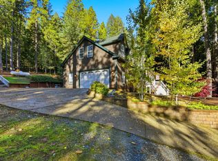 2750 Kingfisher Ln, Camino, CA 95709