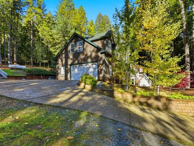 2750 Kingfisher Ln, Camino, CA, 95709