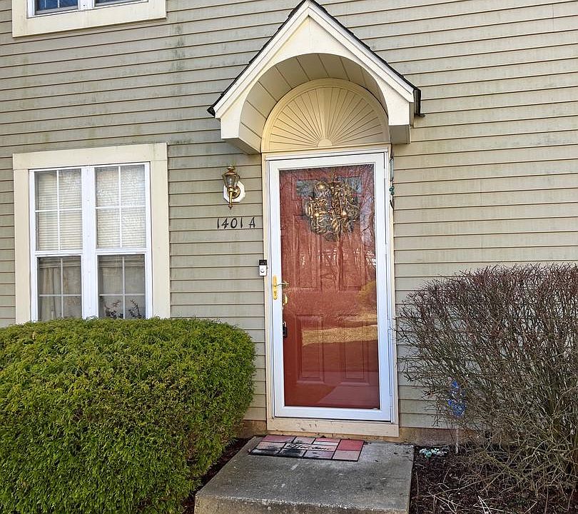 1st image of 1401 Yarmouth Ln