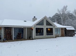 416 Hillcrest Rd, West Point, MS 39773