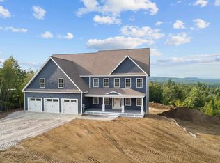 129 Foxberry Dr, New Boston, NH 03070