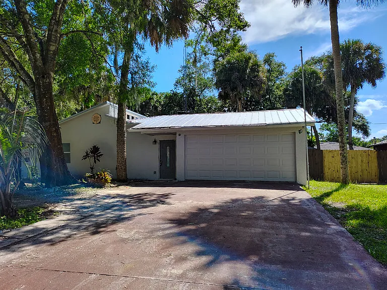 1150 Grapefruit Rd SE — Photo 3