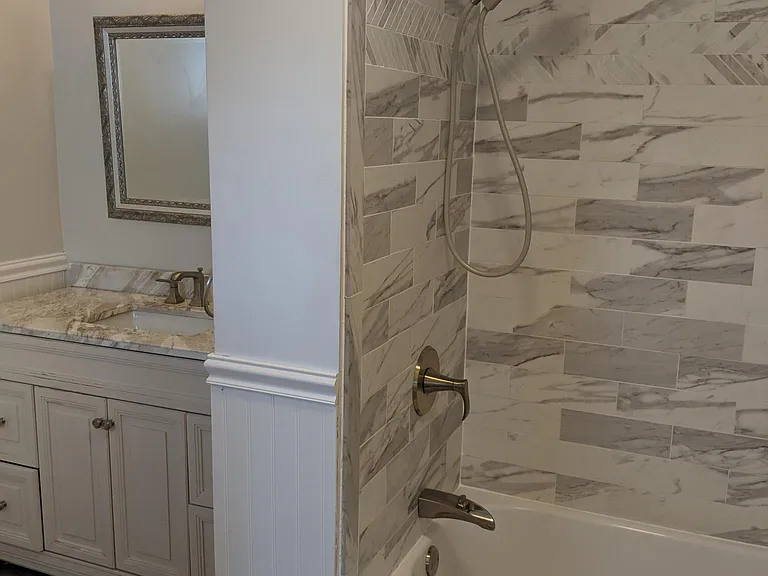 1008 Main St #1 — Photo 7