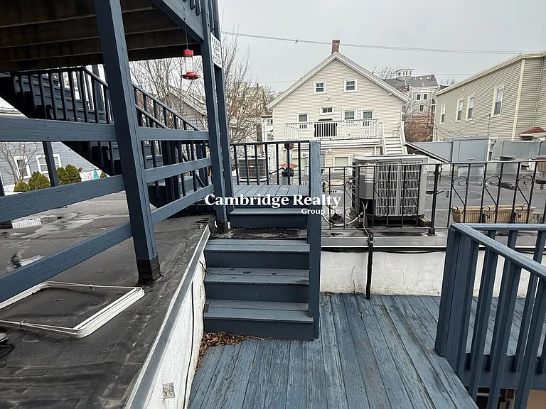 585 Somerville Ave #T — Photo 14