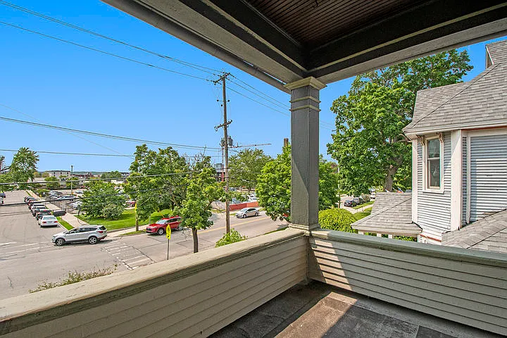 456 Lafayette Ave SE — Photo 9