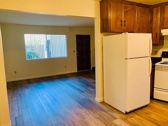 4th image of 1150 Grand Ave APT A