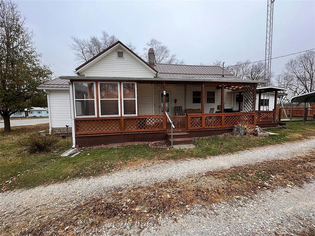412 Wayne Ave photo 1
